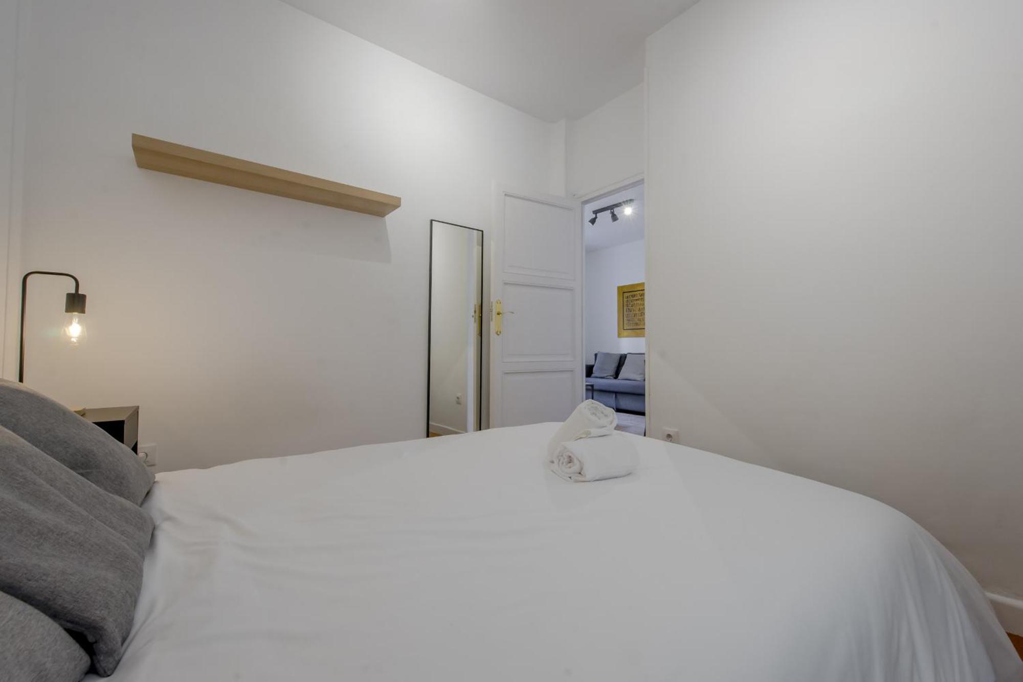 Classic Apt 7Pax En La Latina-Centro De Madrid Bagian luar foto