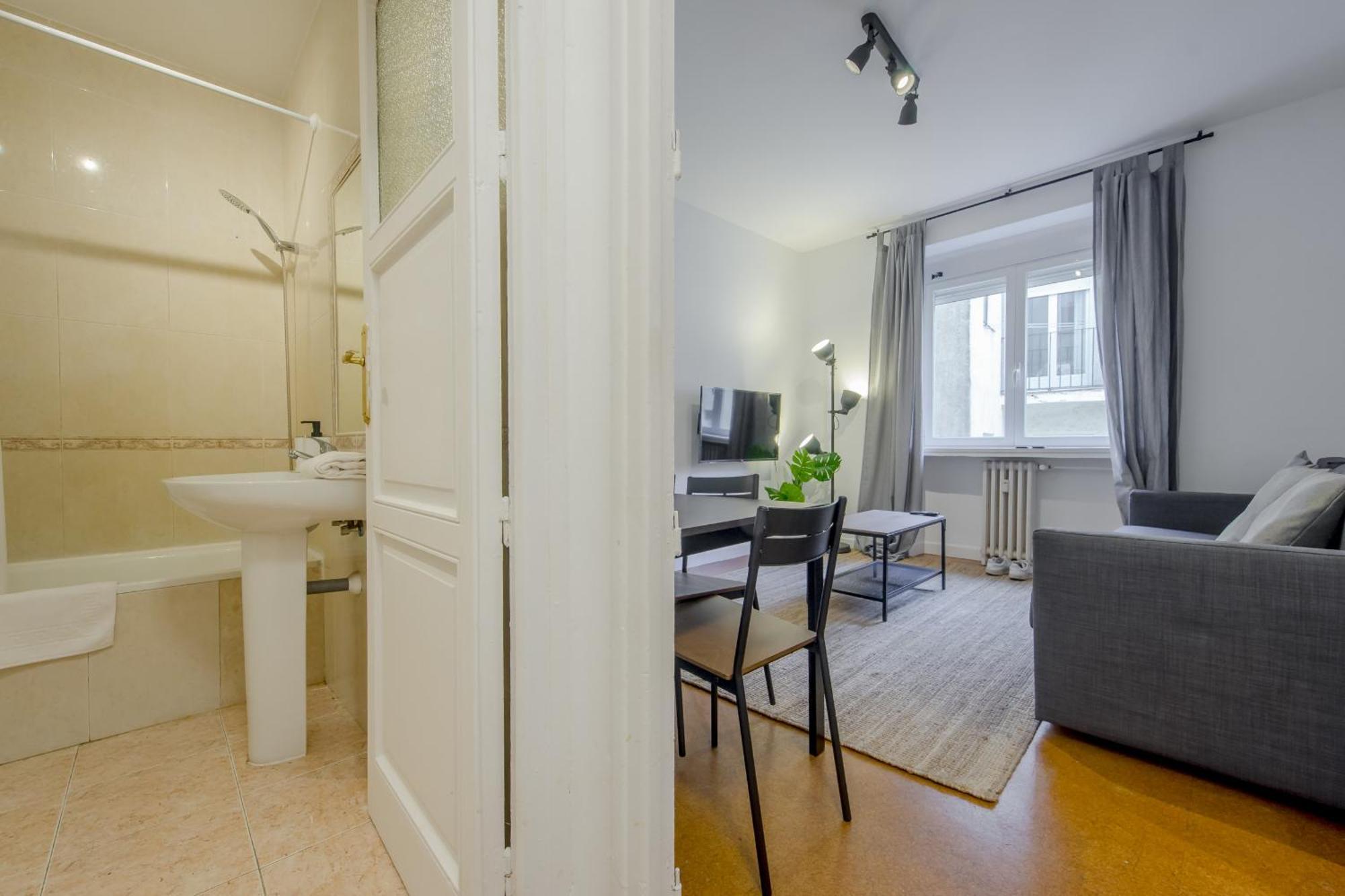 Classic Apt 7Pax En La Latina-Centro De Madrid Bagian luar foto